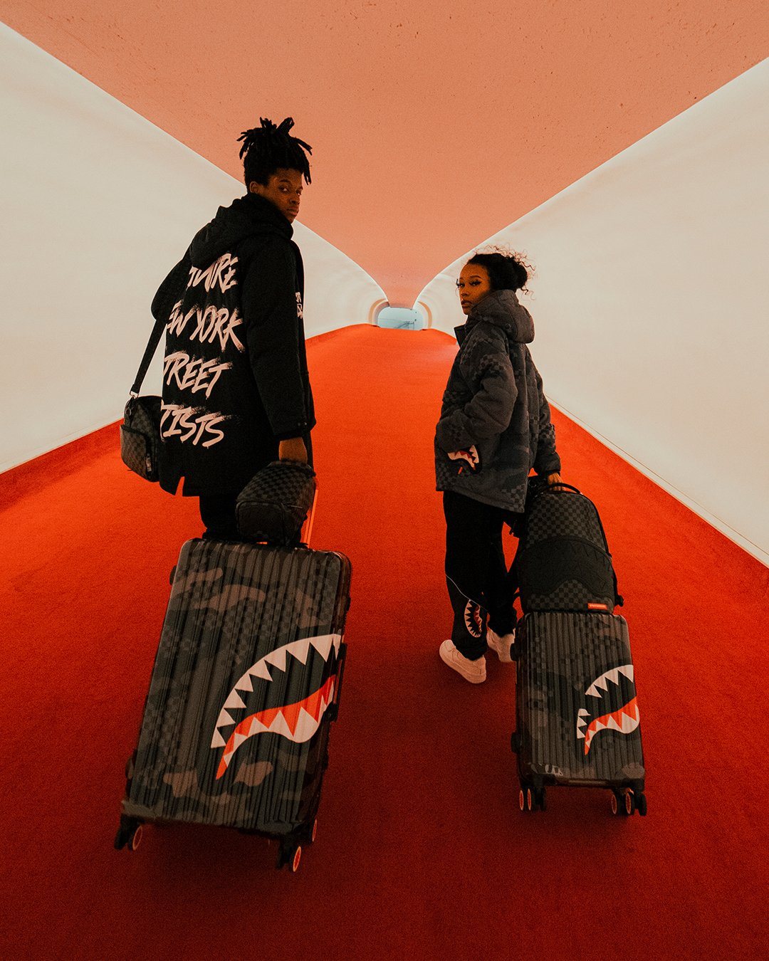 3AM SHARKNAUTICS 22? CARRY-ON LUGGAGE