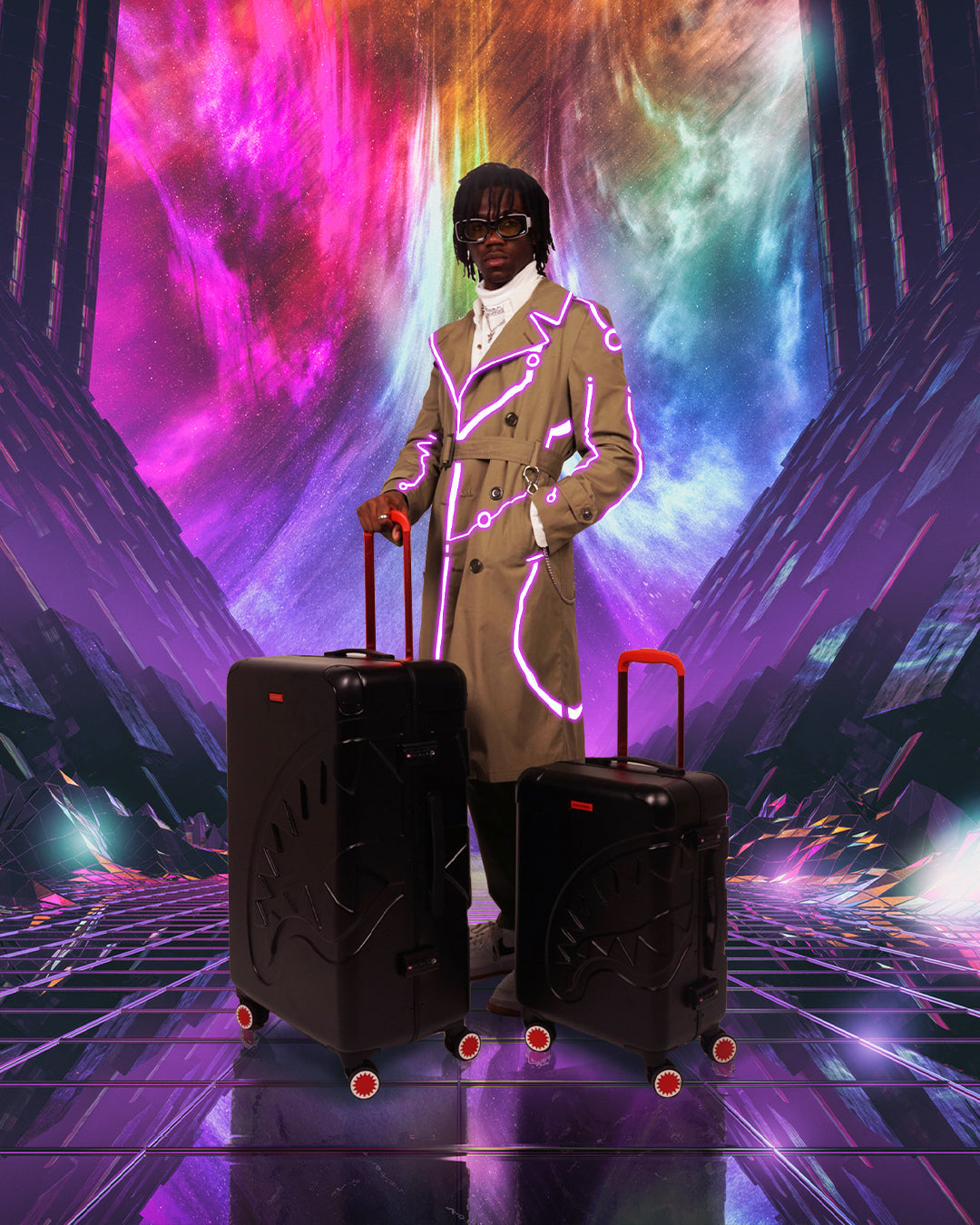 SHARKITECTURE MOLDED 29? FULL-SIZE LUGGAGE