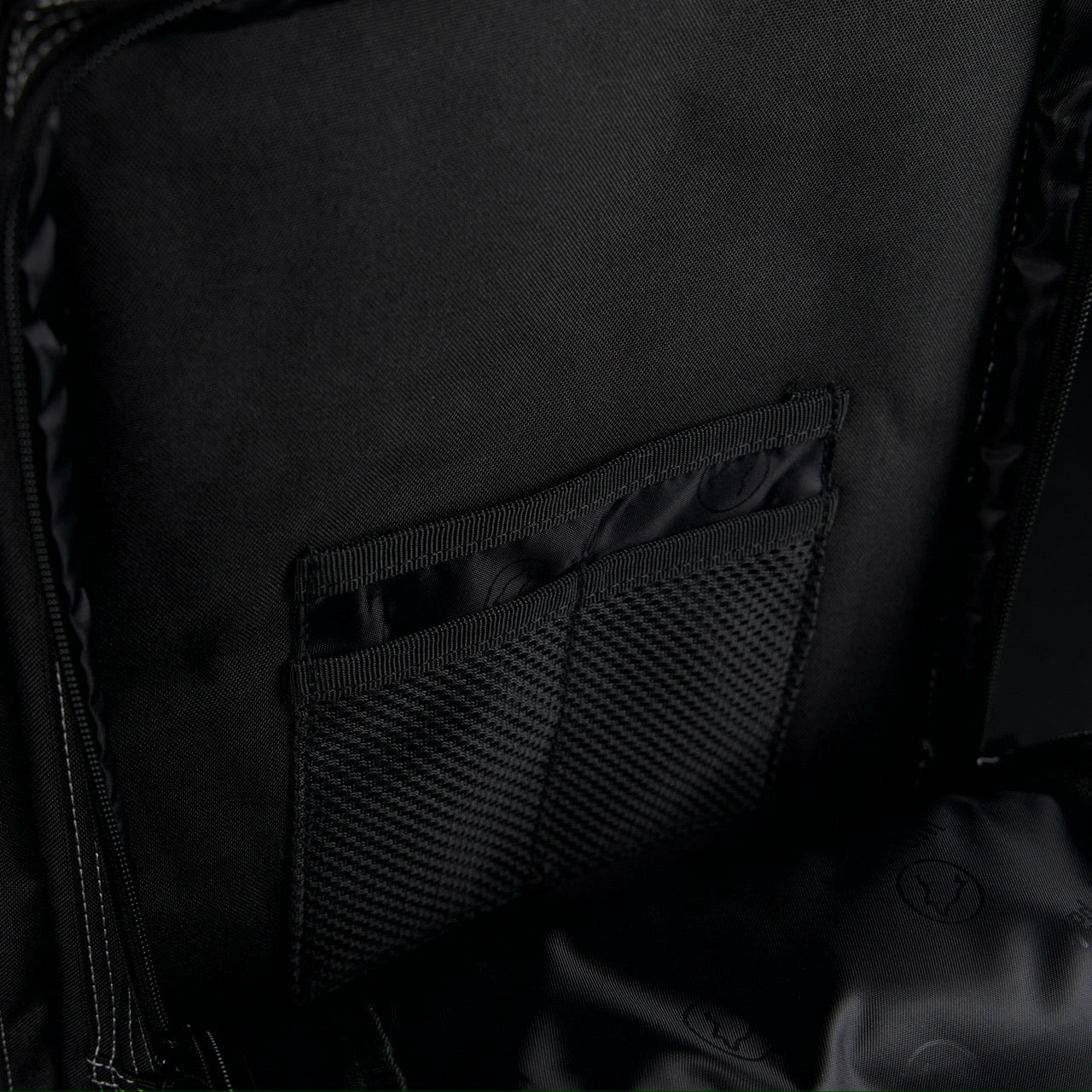 35L Backpack Black Phantom