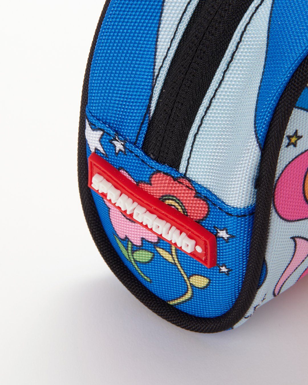 GROOVY SHARK POUCH