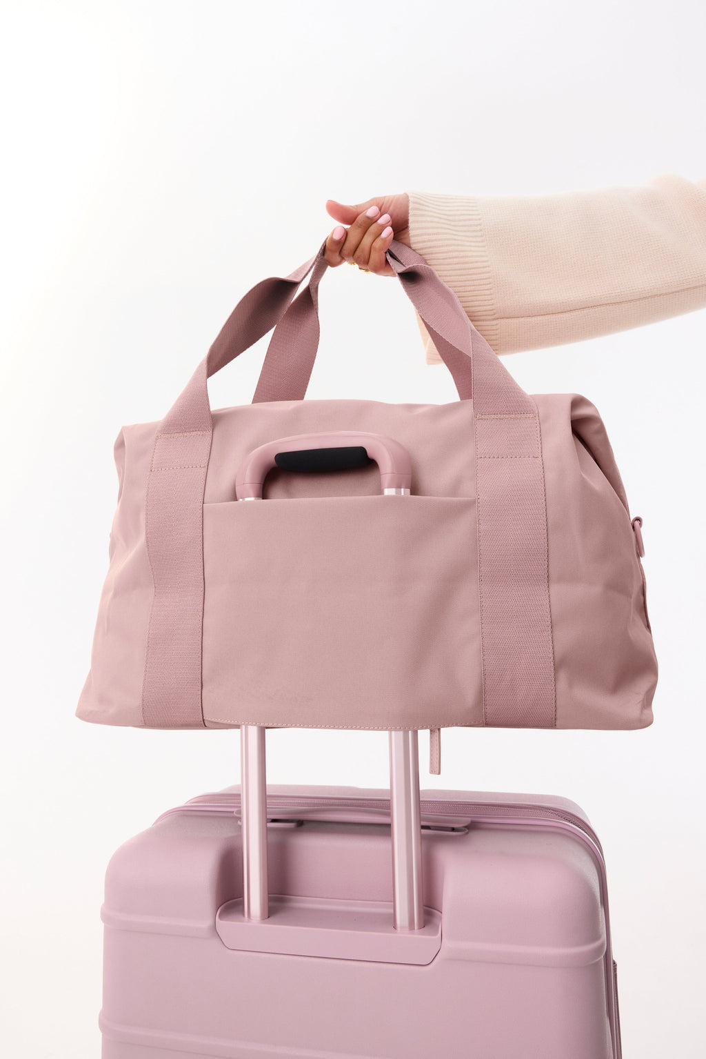 Resale The B�ISics Duffle in Atlas Pink