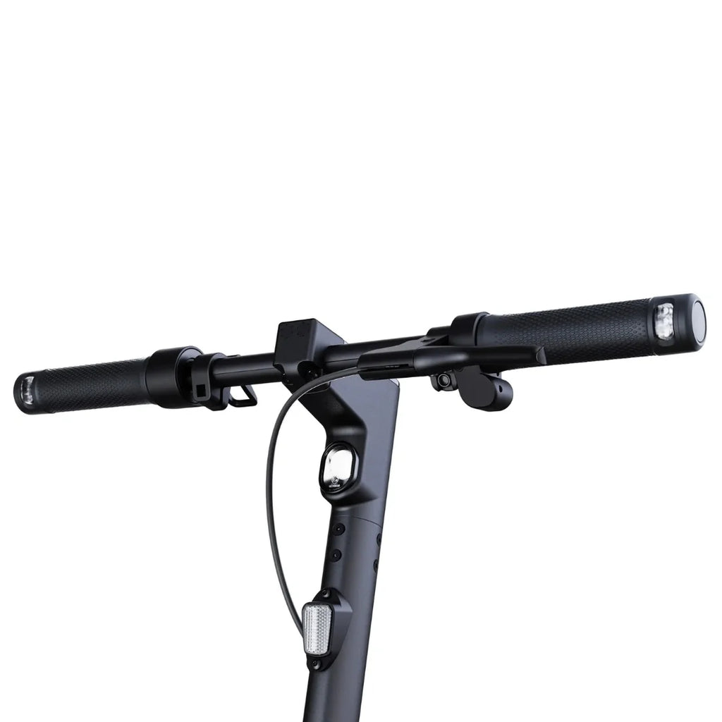 Segway - Max G2 Electric Kick Scooter Foldable w/ 43 Mile Range and 22 MPH Max Speed - Black - AA.05.15.01.0002 - Excellent Condition