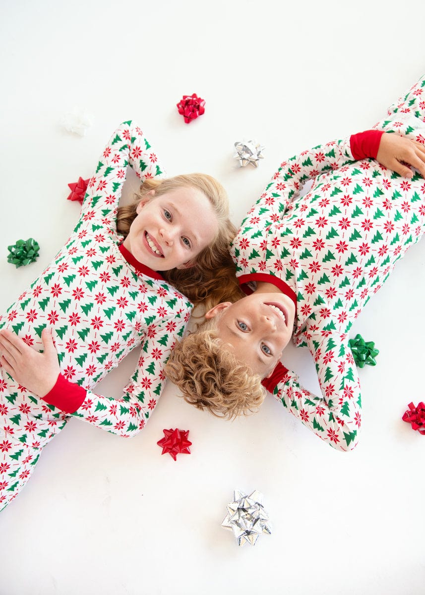 Snug-Fitting Unisex Tween Matching Set - Poinsettia and Tree