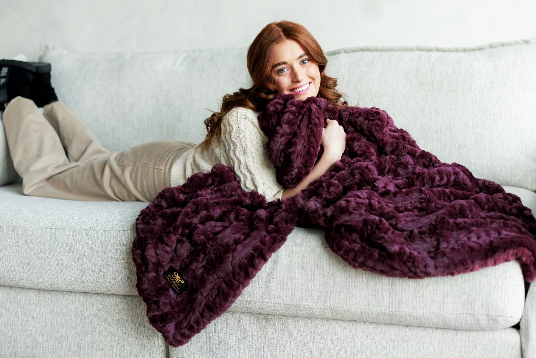 Glossy Ultra Sorbet Plum Blanket